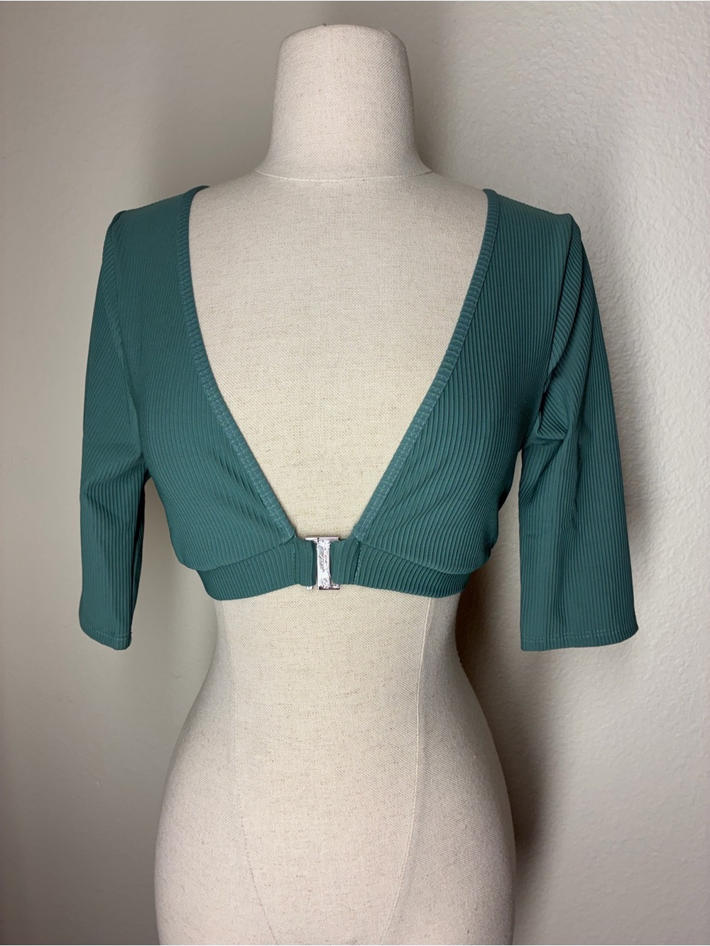 NWT For Love & Lemons Teal Ribbed Deep V Crop Top, size Small
